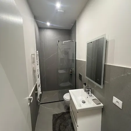 Apartment Blloku Premium